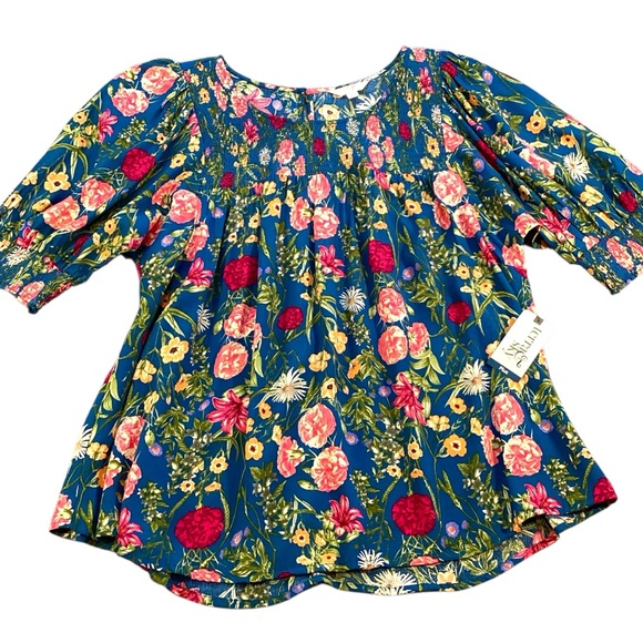 NWT Terra & Sky Women’s Plus Smocked Blouse, Size 0X (14W) Blue Floral - Picture 1 of 10